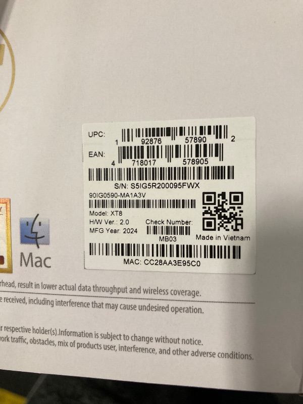 Photo 1 of ***LOOKS NEW***
ASUS ZenWiFi AX6600 Tri-Band Mesh WiFi 6 System (XT8 1PK) - Whole Home Coverage up to 2750 sq.ft & 4+ rooms, AiMesh, Included Lifetime Internet Security, Easy Setup, 3 SSID, Parental Control, White