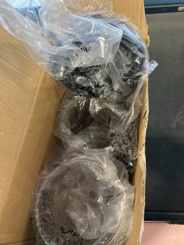 Photo 1 of ****MISSING THE LID****5-piece Magic Bullet Blender Cups, Tall 22oz Cup with Flip-Top To-Go Lid, Cross Blade, Blender Replacement Parts, Mug with Handle Compatible with Magic Bullet 250w MB1001