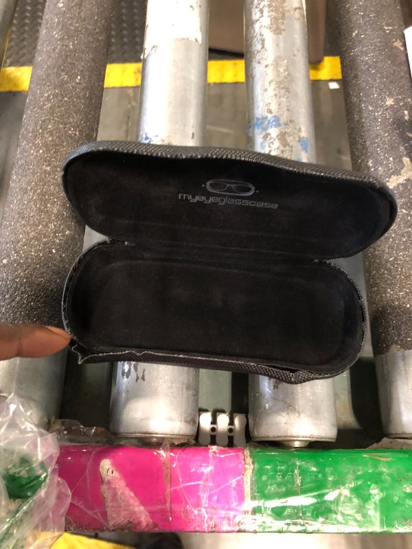 Photo 1 of ***ONLY CASE***MyEyeglassCase Glasses Case Hard Shell for Small - Medium Frames - Eyeglass Clam Shell Hard Men & Women - Travel Eyewear Holder with Cleaning Fabric Cloth - Protective Storage (AS196 Carbon Black)LPNRRJA2744878