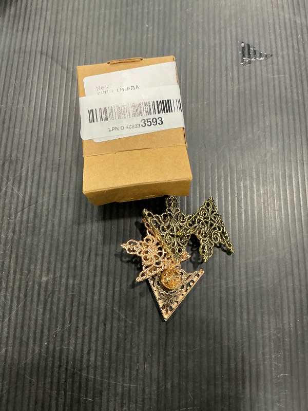 Photo 1 of 2Pair Brooches Accessories Palace Retro Hollow Pattern Shirt Collar Brooch Buckle Angle Triangle