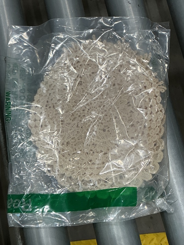 Photo 1 of 8 Pieces 6 Inch Cotton Lace Doilies Crochet Handmade Lace Coasters Round Lace Placemat Rustic Table Doilies Decors for Kitchen Dining Room Party Dressers Dream Catcher Decoration (Beige)