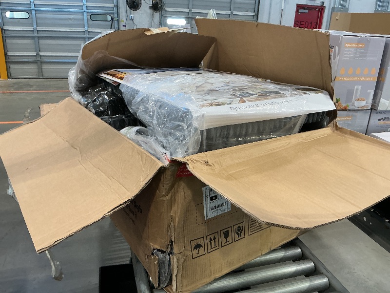 Photo 1 of ***PARTIAL SET*** ***CHECK CLERK NOTES*** modular sectional sofa cloud sola-carton