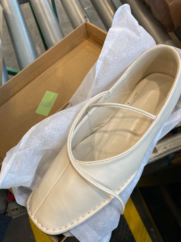 Photo 1 of *MINOR DAMAGE*
VorisVina Lace Up Square Toe Ballet Flats for Women Cute Bow Slip On Mary Jane Flats Casual Ballerina Shoes Cream 7.5