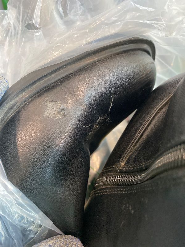 Photo 1 of ***MINOR DAMAGE*** QIY Knee High Black Boots Women Boots Fall 2025 Long Black Boot for Women Chunky Dress Square Toe Leather Heeled Flat Low Heel Tall Boot Size 8