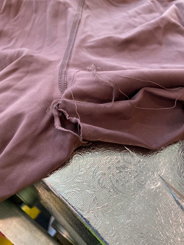 Photo 1 of ***MINOR DAMAGE*** baleaf Leggings with Pockets for Women Tummy Control Workout High Waisted Athletic Ultra Soft 7/8 Gym Yoga Petite Ankle Pants Dark Brown 3XL