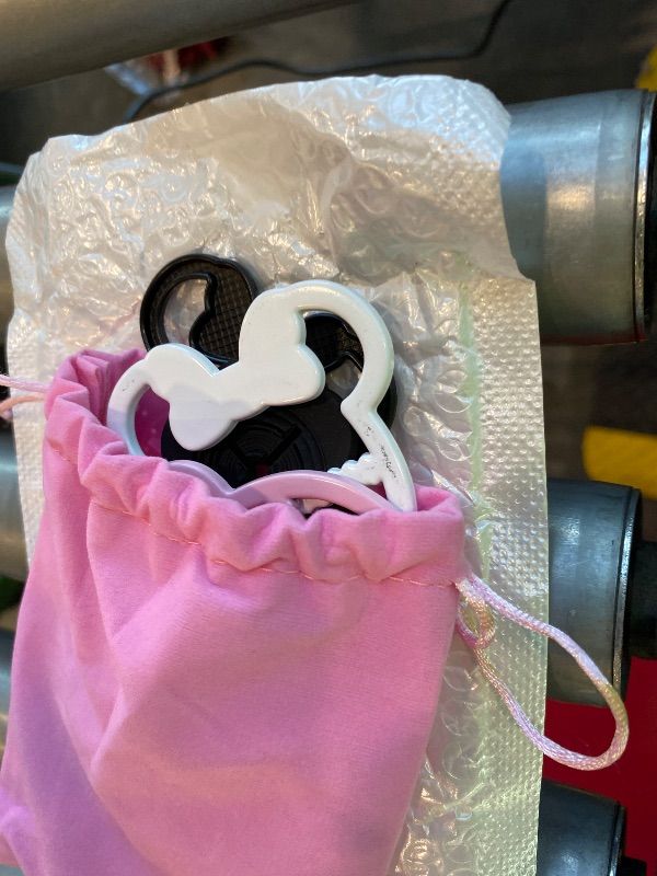 Photo 1 of *MISSING PARTS*
T Shirt Ties Clips for Women,Scarf Ring Clip & Shirt Clips, Adjustable Cinch Clips for Dresses/Blouses/Tops, Clothing Ring for Loose Clothes Knot Button, Fashion Trip Accessorie,Velvet Mouse