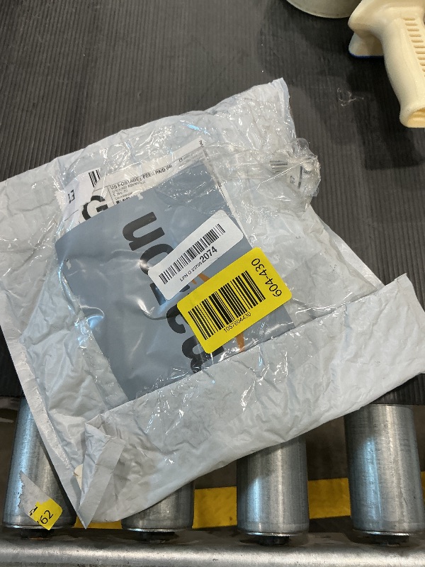 Photo 1 of ***MISSING BRUSH*** Oral-B Pro 1000 Rechargeable Electric Toothbrush, White