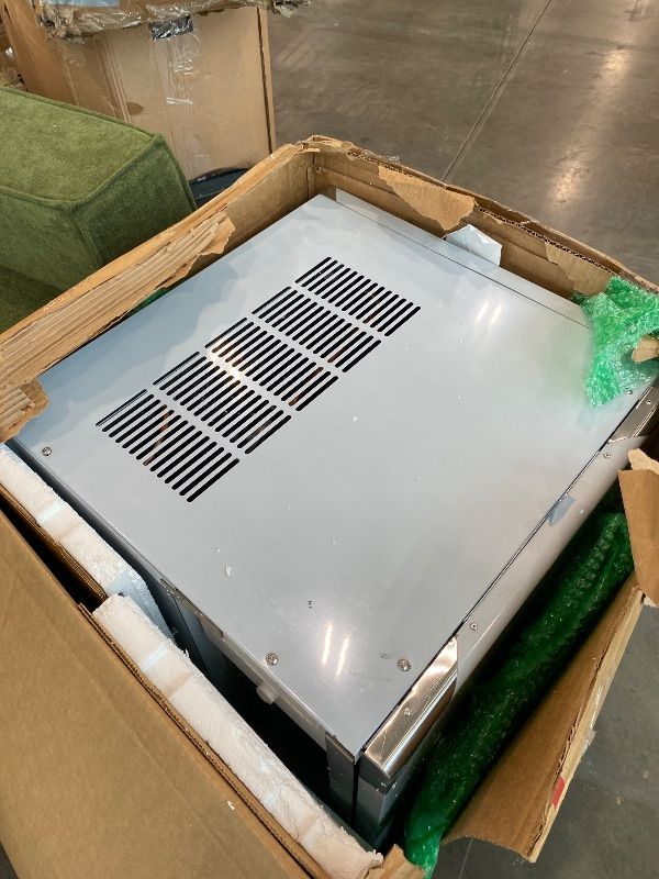 Photo 1 of *Partial Set*VEVOR Commercial Ice Maker Machine, 360LBS/24H Ice Making Machine, Auto Self-Cleaning Ice Maker Machine with Touchscreen for Bar Cafe Restaurant Business Commercial