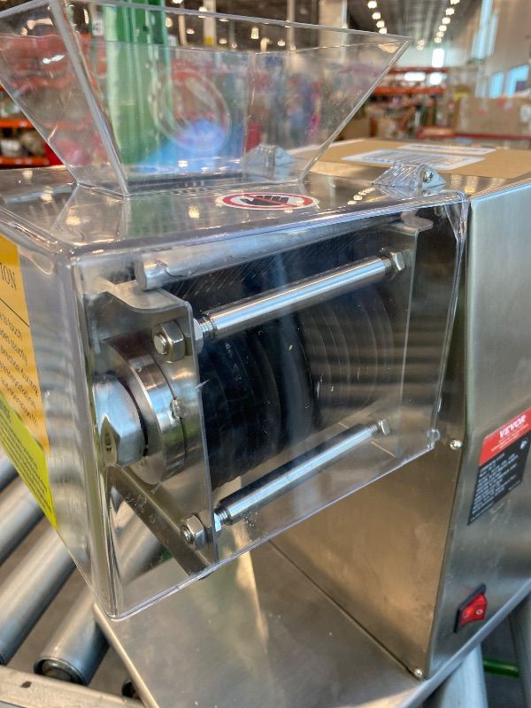 Photo 1 of **NO BOX**VEVOR Meat Cutter Machine;850W Meat Slicer;551 lb/h Commercial Meat Cutting