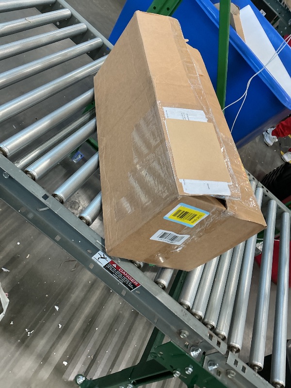 Photo 1 of *Missing parts/look at pic* IDL Packaging PRO 5/8" x 4000' Polyester (PET) Strapping Kit, 1400 lbs Break Strength – Best-in-Class Tools & Jumbo Coils – Reusable Strapping Kit – Enough Strapping and Seals for 1000 Uses Before