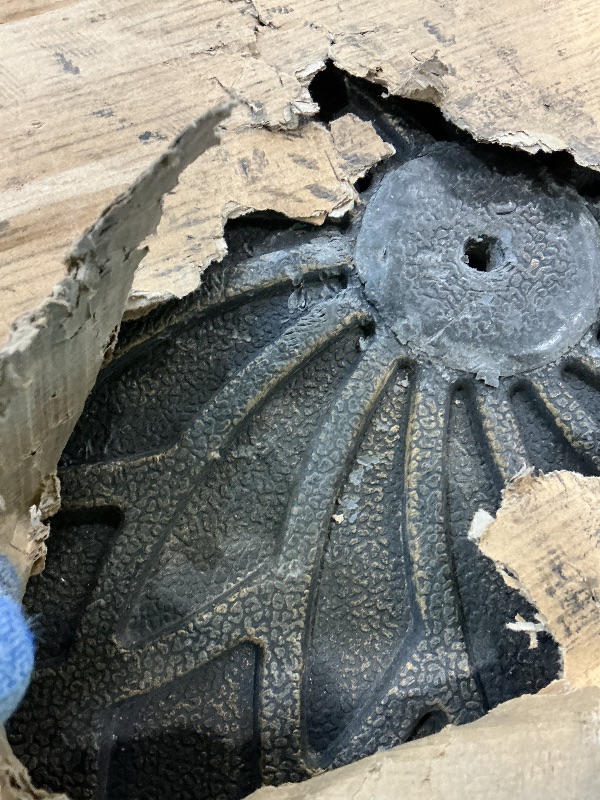 Photo 1 of ***MAJOR DAMAGE*** ***SELLING FOR PART*** ***READ CLERK NOTES*** Yaheetech 55lbs Heavy Duty Round Umbrella Base with 4 Lockable Rolling Wheels & 2 knobs, Outdoor Antiqued Umbrella Stand, 20” Market Patio Umbrella Base for Garden, Yard, Lawn Bronze