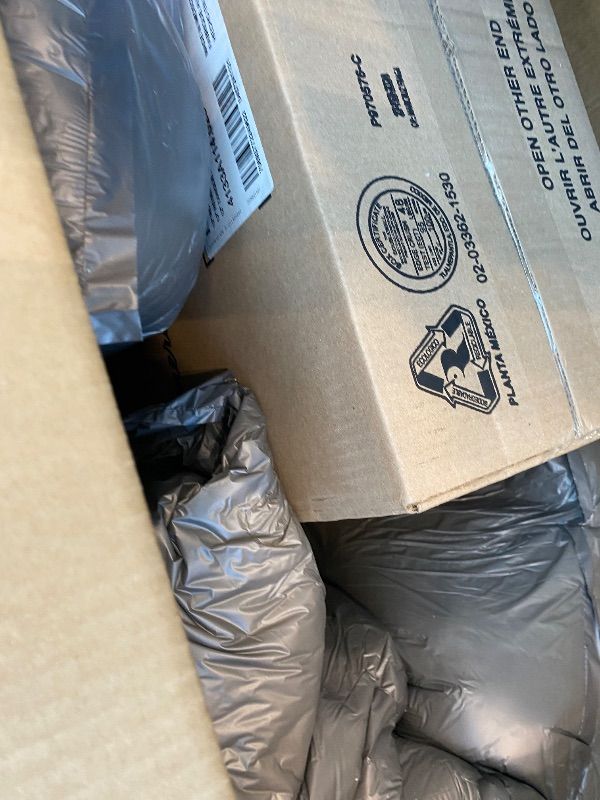 Photo 1 of *Unknown if misssing items* American Standard 288CA114.020 H2Optimum Two-Piece Toilet, Elongated Front, Standard Height, White, 1.1 gpf