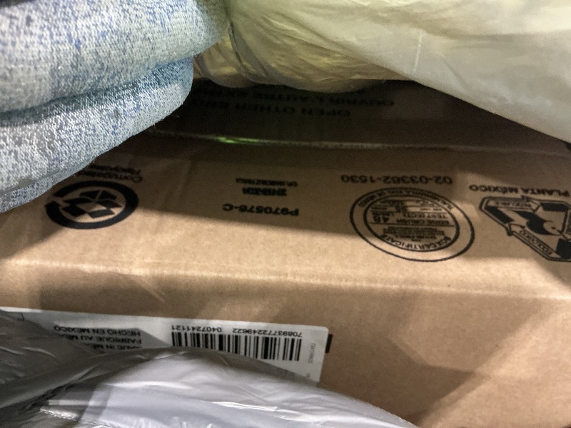 Photo 1 of *Unknown if misssing items* American Standard 288CA114.020 H2Optimum Two-Piece Toilet, Elongated Front, Standard Height, White, 1.1 gpf