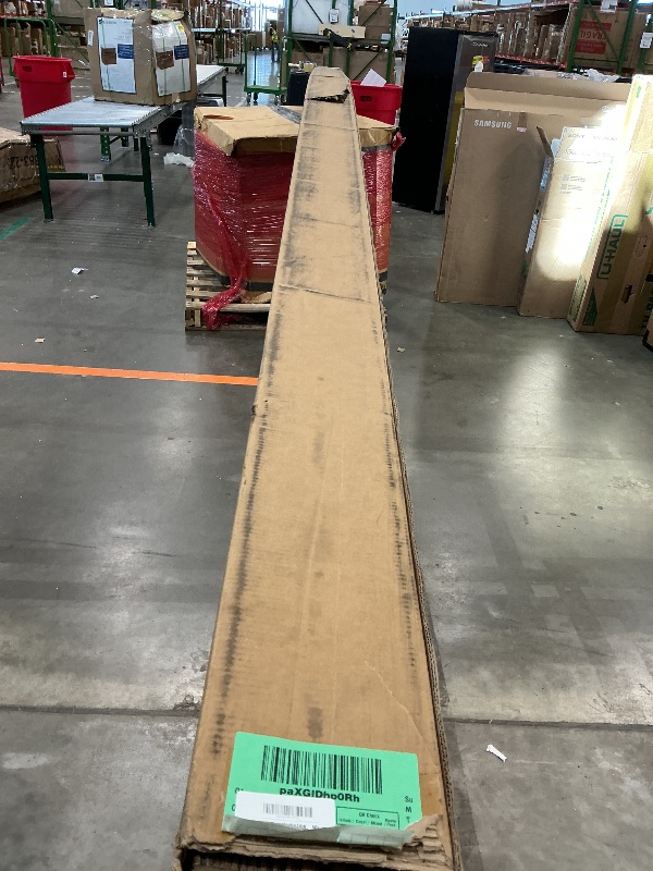 Photo 1 of **SEE CLERK PHOTOS - NEEDS A TRAILER**
Artificial wood panel