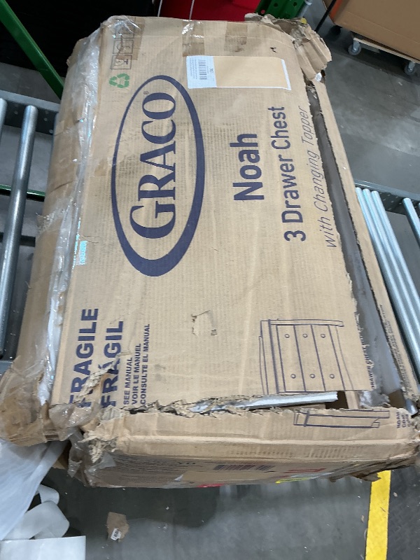 Photo 1 of *USED*
Graco Noah 3 Drawer Changing Table Dresser (Driftwood) – GREENGUARD Gold Certified, Includes Interlocking Drawer System