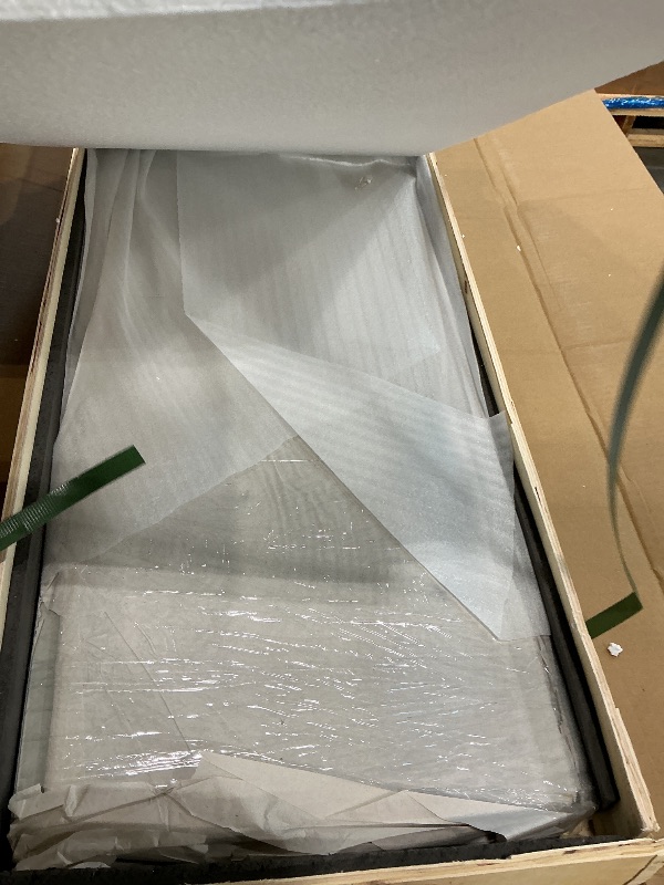 Photo 1 of ***PARTIAL SET*** ***READ CLERK NOTES*** tempered glass cabinet