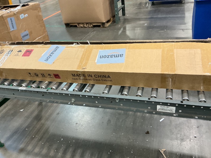 Photo 1 of ***PARTIAL SET*** ***READ CLERK NOTES*** tempered glass cabinet