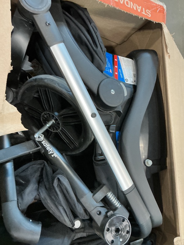 Photo 1 of ***USED***
Safety 1??® Turn and Go™ 360° Rotating Modular Travel System, Shade