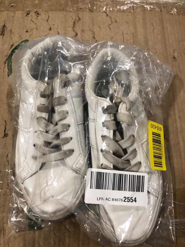 Photo 1 of ***DIRTY***Adokoo Women's Fashion Sneakers PU Leather Casual Shoes White Tennis Low Top Shoes Womens Lace Up Sneakers(White,US7.5)