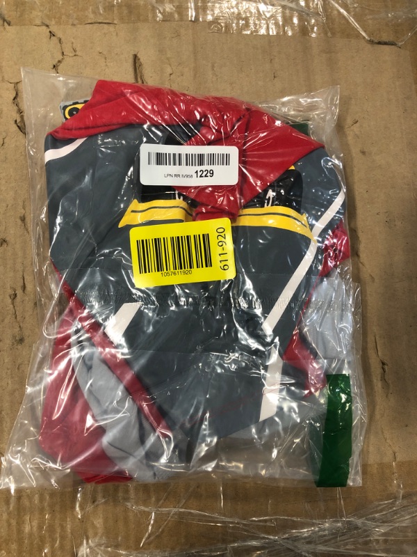 Photo 1 of ****ONLY TWO  T-SHIRT*** The Children's Place,and Toddler Boys Short Sleeve Graphic T-Shirt 3-Pack,ABC Construction/Color Trucks/Speedway Racers,5T