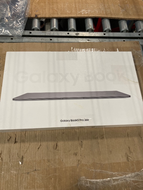 Photo 1 of ***MISSING PCS****SAMSUNG 16” Galaxy Book5 Pro 360 Copilot+ PC, AI Business Laptop, Windows 11 Pro, Intel Core Ultra 7 Processor 258V, 3K AMOLED Touchscreen, 32GB / 1TB, 120HZ, 2025 Model NP964QHA-KG2US, Gray