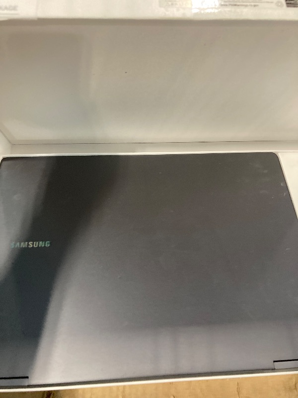 Photo 1 of ***MISSING PCS****SAMSUNG 16” Galaxy Book5 Pro 360 Copilot+ PC, AI Business Laptop, Windows 11 Pro, Intel Core Ultra 7 Processor 258V, 3K AMOLED Touchscreen, 32GB / 1TB, 120HZ, 2025 Model NP964QHA-KG2US, Gray