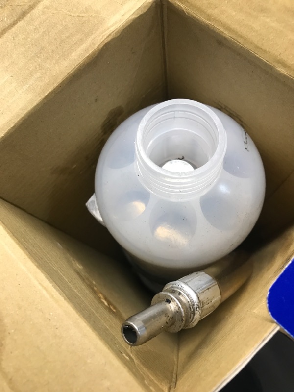 Photo 1 of ***(PARTS ONLY/MAJOR DAMAGE/ NON FUNCTIONAL)***Mityvac MVA6852 1.5 Liter Fluid Evacuator Extractor and Dispensing Syringe, Twist-Valve, Dual-Seal Piston, MVA7218 Rubber ATF Adapter, for Master Cylinders, Transaxles, Power Steering and Coolant
