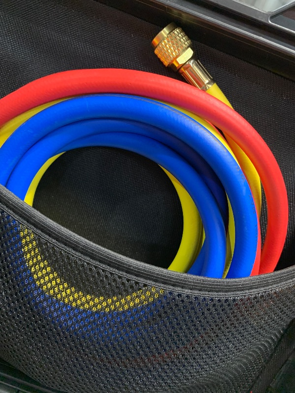 Photo 1 of (see all images) Digital Manifold Gauge, Digital AC Gauge Set SIMBOW AMF-300 HVAC Gauges with Strong Performance 3000 Psi Air Hose