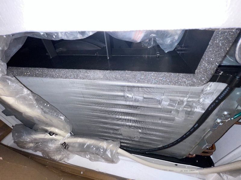 Photo 1 of *SOME DAMAGE* LG LW1224RD 12,000 Window Air Conditioner, 115V, 550 Sq.Ft. (22' x 25' Room Size), Quiet Operation, Electronic Control with Remote, 3 Cooling & Fan Speeds, Auto Restart, 12000 BTU, White