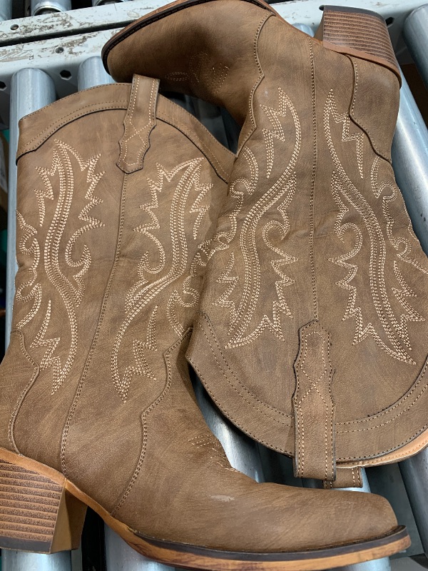 Photo 1 of (womens 9.5) IUV Cowboy Boots For Women Western Cowgirl Boots with Chunky Heel Mid Calf Snip Toe Ideal for low insteps
