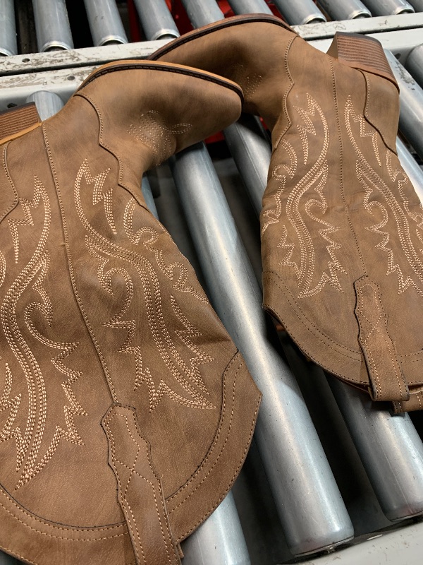 Photo 1 of (womens 9.5) IUV Cowboy Boots For Women Western Cowgirl Boots with Chunky Heel Mid Calf Snip Toe Ideal for low insteps