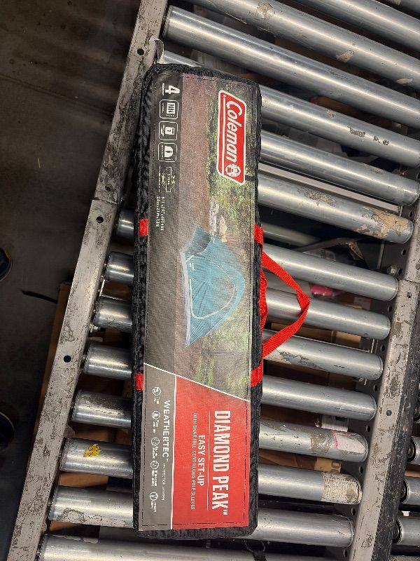 Photo 1 of (used item) Coleman Diamond Peak 4-Person Dome Ten