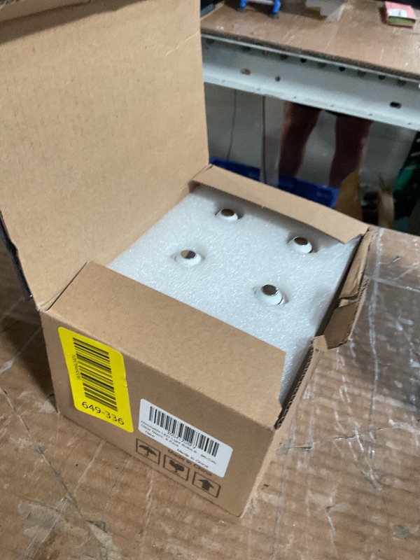 Photo 1 of ?Upgraded? Dimmable E26 Led Bulb 60 Watt, G16.5 Light Bulbs 60Watt Soft White 2700K, Globe Small E26 Bulb, Edison Bulbs for Chandelier, Celling Fan, Vanity Lights, 6W, 860LM 90+CRI, 6 Pack