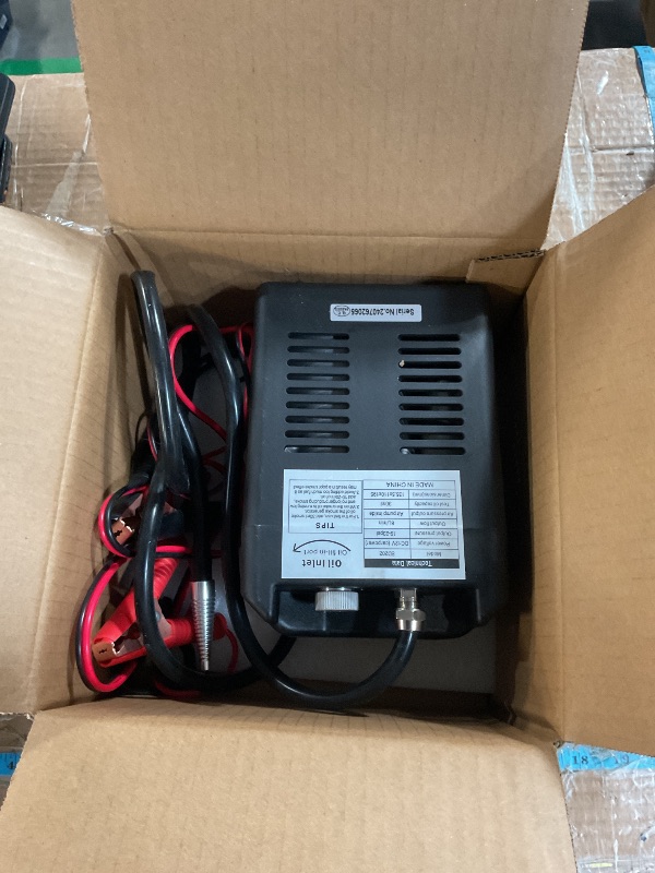 Photo 1 of (USED/FAIR) ITEFDTUTNE Automotive Smoke Machine Built-in Air Pump, Evap Smoke Machine Leak Tester,19-23 PSI Auto Fuel Pipe System Leak Detector for EVAP, Vacuum, Fuel and More Leak Testing