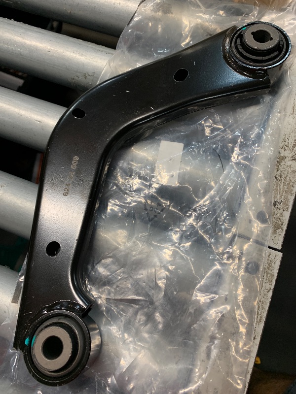 Photo 1 of (please see all images) MOOG RK643184 Suspension Control Arm rear upper