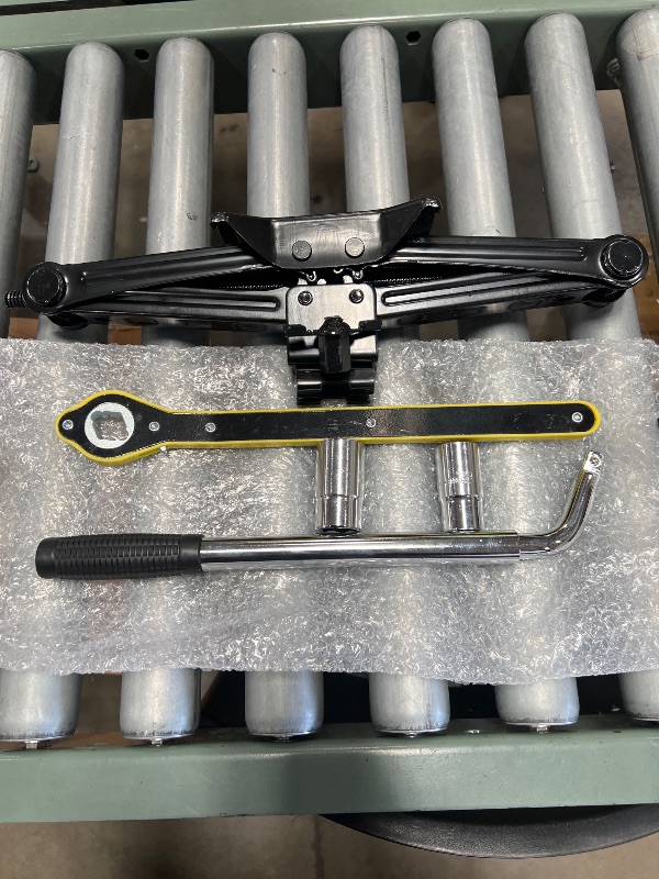 Photo 1 of ***SEE NOTES***
IMAYCC Car Jack Kit 2.5 Ton Scissor Jack Portable Car Jack and Stand Kit, Tire Changing Kit with Spare Tire Kit, Universal Jack Car Kit for Easy Tire Changes