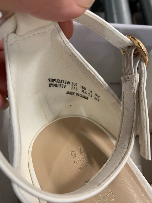 Photo 1 of ***(HEAVILY USED/ MINOR DAMAGE)***DREAM PAIRS Women's Chunky Platform High Heels Closed Toe Block Ankle Strap Dress Wedding Party Pumps Shoes,Size 7.5,White-Pu,SDPU2372W