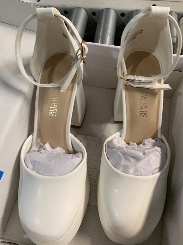 Photo 1 of ***(HEAVILY USED/ MINOR DAMAGE)***DREAM PAIRS Women's Chunky Platform High Heels Closed Toe Block Ankle Strap Dress Wedding Party Pumps Shoes,Size 7.5,White-Pu,SDPU2372W