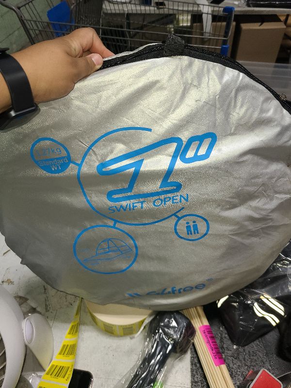 Photo 1 of 1-2 Person Quick Automatic Opening Beach Tent Sun shelter UV-Protective Tent Shade Lightwight pop up Open for Outdoor Camping Fishing with Curtain (Medium)