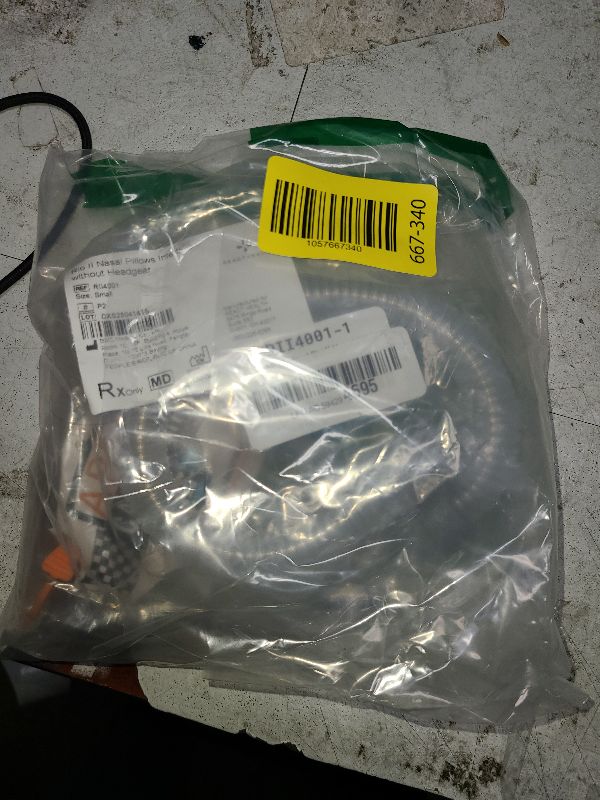 Photo 1 of 3B Medical Rio II Nasal Pillows Mask w/o Headgear (Small), Clear