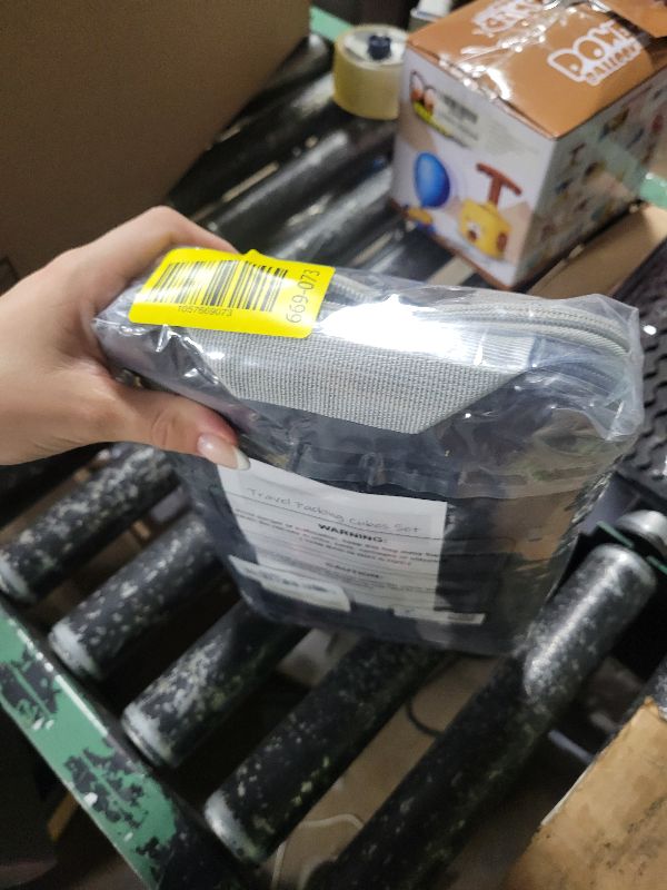 Photo 1 of 10 Set Compression Packing Cubes for Travel Essentials,Compressible Expandable Packing Cubes for Suitcase,OlarHike Luggage Organizer Bags for Travel,Handy Helper for Organizing Clothes(Black)