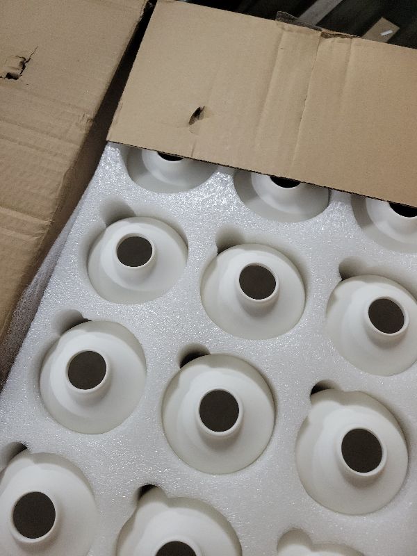 Photo 1 of 15pcs 3.8 Inch White Ceramic Bud Vases Bulk, Boho Small Vases in Bulk for Flowers, Mini Vases for Centerpieces for Dry Flowers, Pampas Garss for Home Wedding Party Table Decor