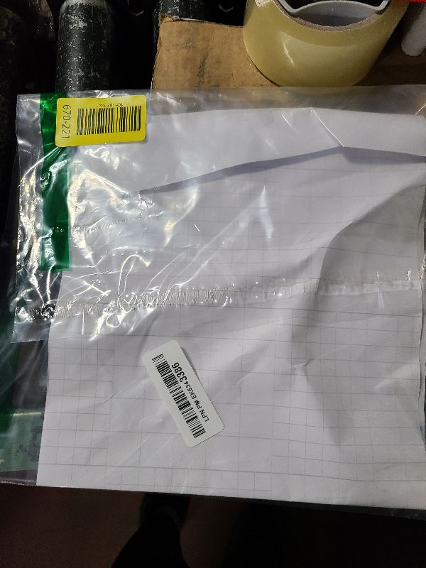 Photo 1 of 2 Pieces Just Married Car Decals Wedding Car Decorations Vinyl Decal Window Sticker Mr and Mrs Removable Decals for Wedding Honeymoon Car Decoration Supplies 22.4 x 7.9 Inch (Just Married Style)