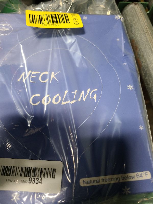 Photo 1 of 2PCS Neck CoolingTube, Reusable Ice Coolers Wearable Body CoolingProducts, Neck Coolers for Hot Weather