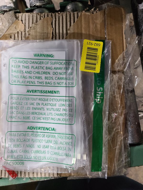 Photo 1 of 1InTheOffice Clear Pencil Pouch For 3 Ring Binder, Ring Binder Pockets with Zipper, Vinyl, 4 Pack