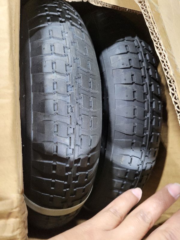 Photo 1 of 2-Pack 4.80/4.00-8" Pneumatic Wheelbarrow Wheel and Tires with 3"- 7" Center Hub and 5/8" Bushings for Wheelbarrow and Yard Cart Garden Wagon