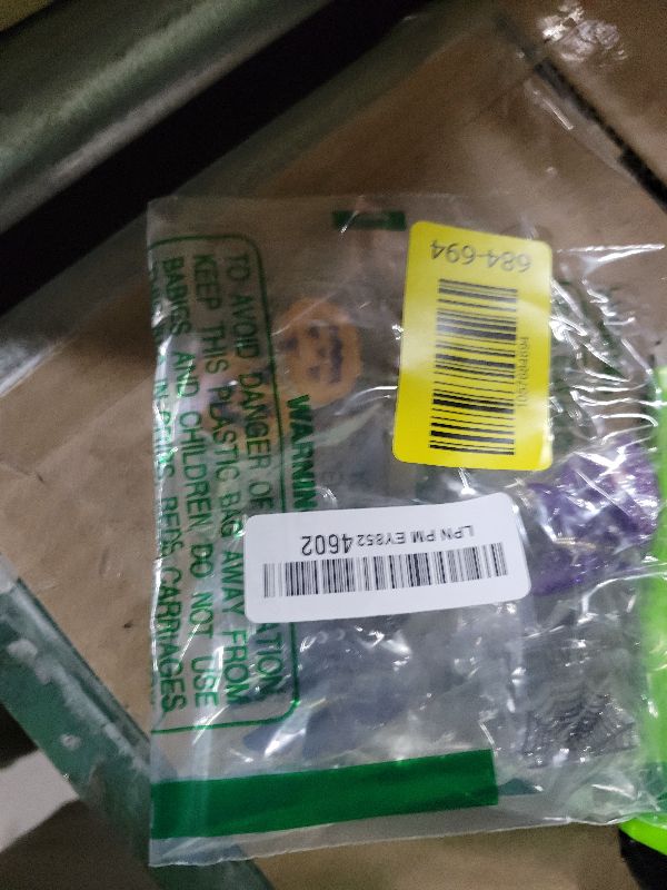 Photo 1 of 10pcs Mini Halloween Hair Claw Clips, Acrylic Mini Hair Clips with Bat Pumpkin Spider Web Ghost Witch Hat Shapes Funny Cute Halloween Accessories