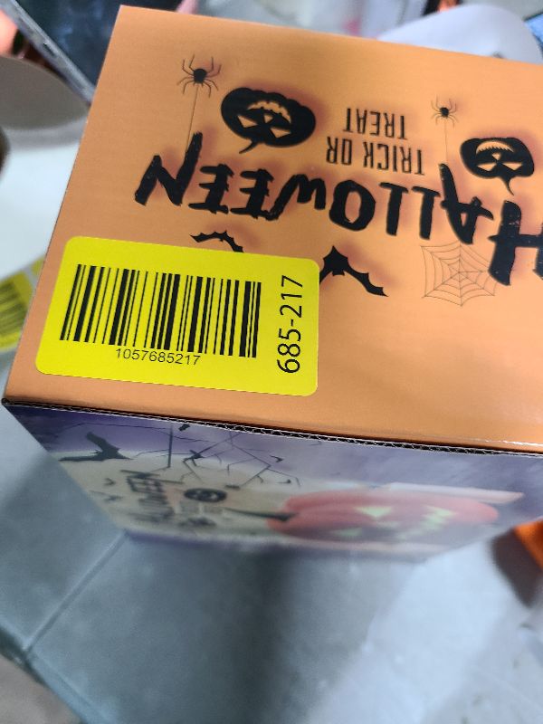 Photo 1 of 202PPCS Halloween Party Favors,Stationery Set Goodie Bags Stuffers for Kids School Classroom Prizes Trick or Treat Gifts Bags Fillers include Pencils,Erasers,Rulers,Halloween Stickers,Stamper,Notepads