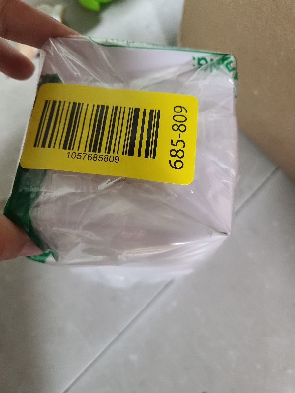 Photo 1 of 2 Pack AM125424 Oil Filter, Replacement for John Deere AM125424c,Compatible with John Deere AM39687 AM119567 AM125424 LG4153 LG492932S GY20577