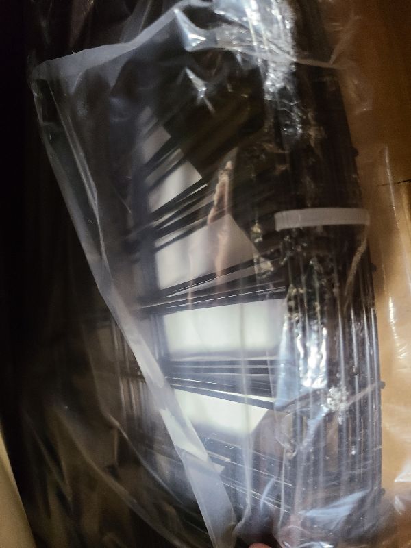 Photo 1 of 10 Panels No Dig Decorative Garden Fence with Gate - 24 in (H) x 20 ft (L) Dog Rabbits and Pets Fence Outdoor for Yard, Animal Barrier Tall Rustproof Metal Wire Fencing Border for Garden and Patio